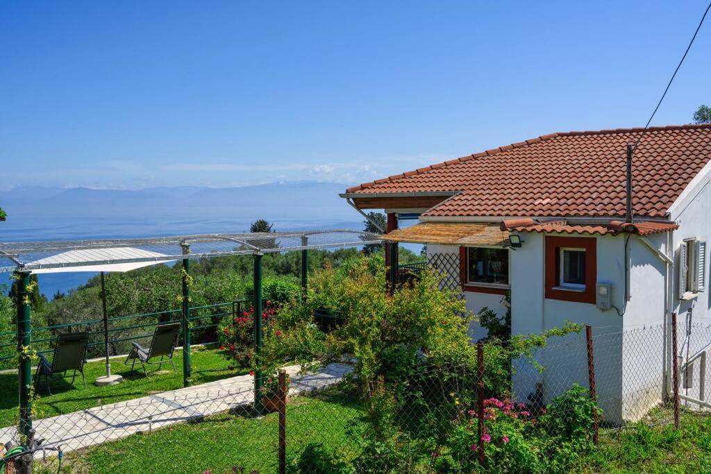 Дом отдыха Traditional Seaview Candili *