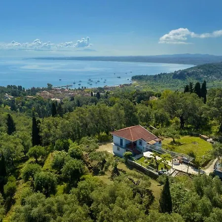 Traditional Seaview Home Candili Petrití Exterior photo